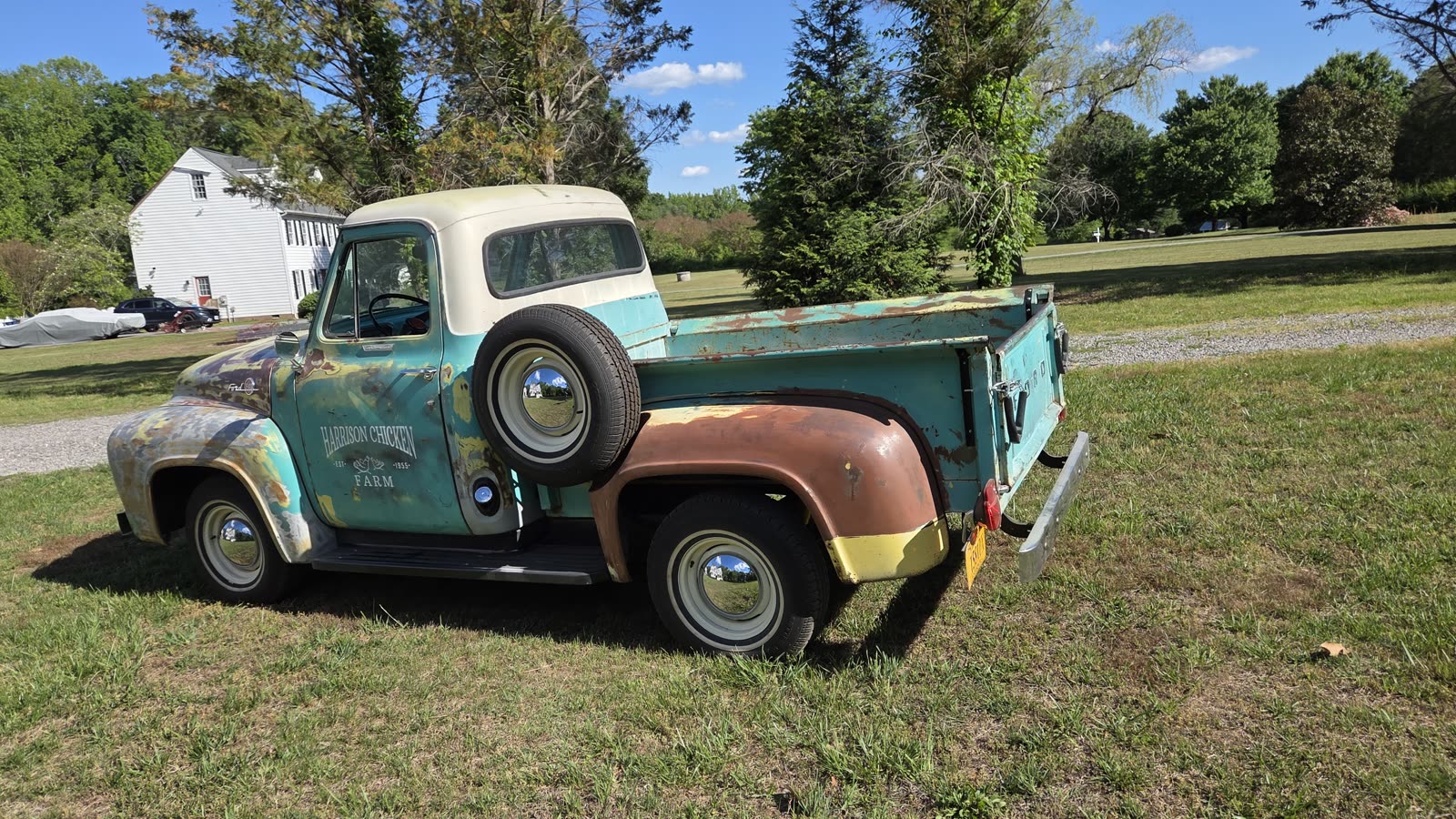 Harrison Chicken Farm F-100 photo 1